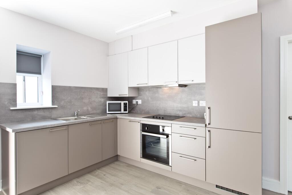 Main image of property: Apartment 5, Lynthorpe House, City Centre