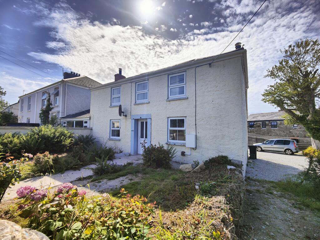 Main image of property: Lakefield