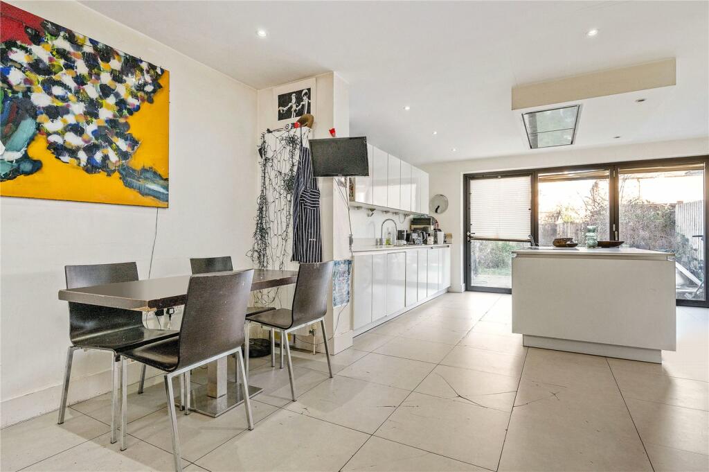 Main image of property: Doyle Gardens, Kensal Rise, London, NW10