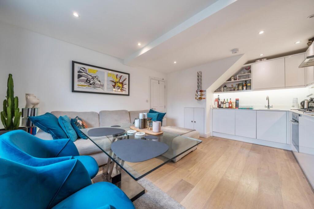 Main image of property: Trinity Road, Balham, London, SW17