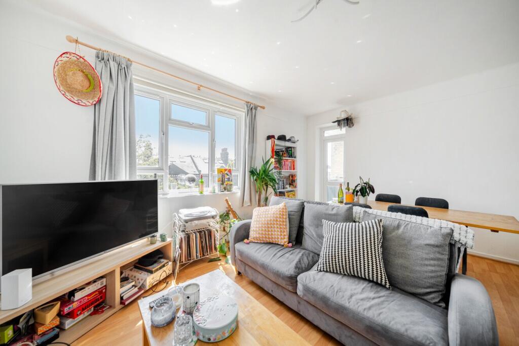 Main image of property: Boundaries Road, Balham, London, SW12