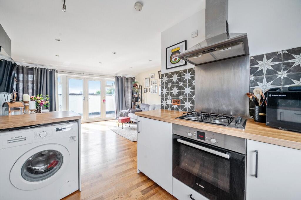 Main image of property: Bedford Hill, London, SW12