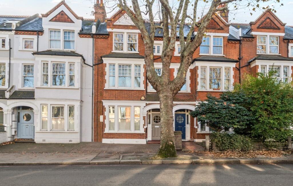 Main image of property: Cavendish Road, London, SW12