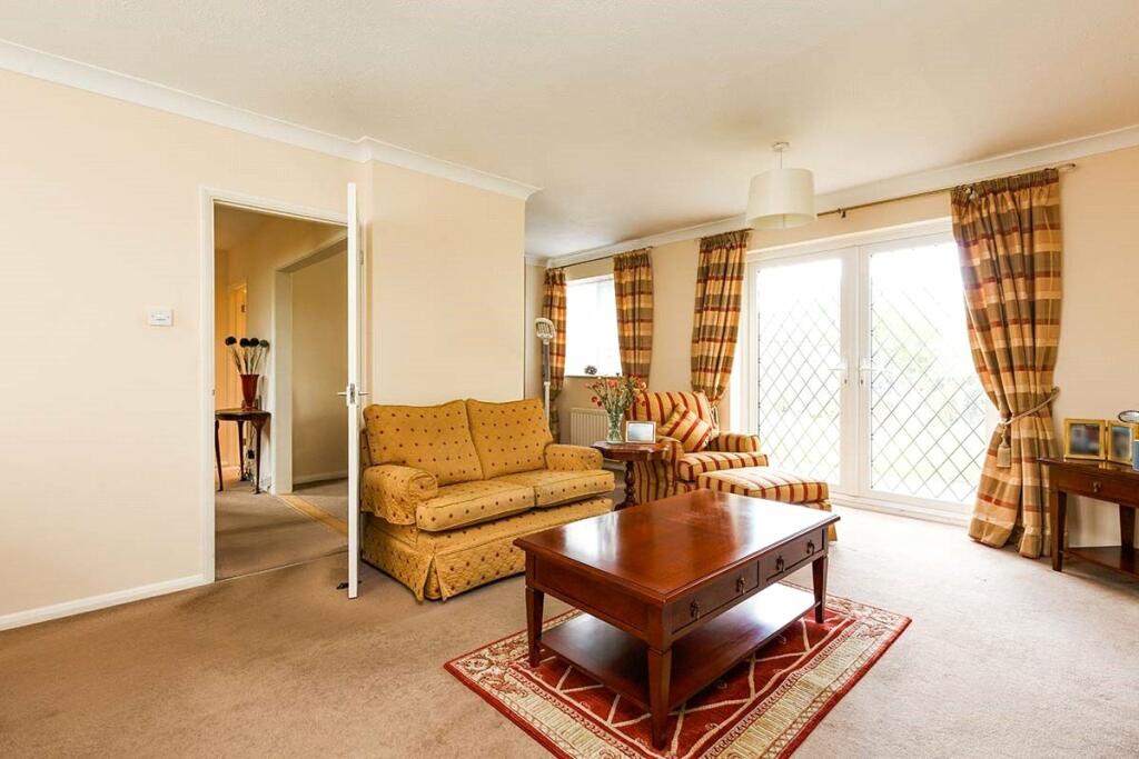 Additional property image - Studley Crescent, New Barn, Kent, DA3