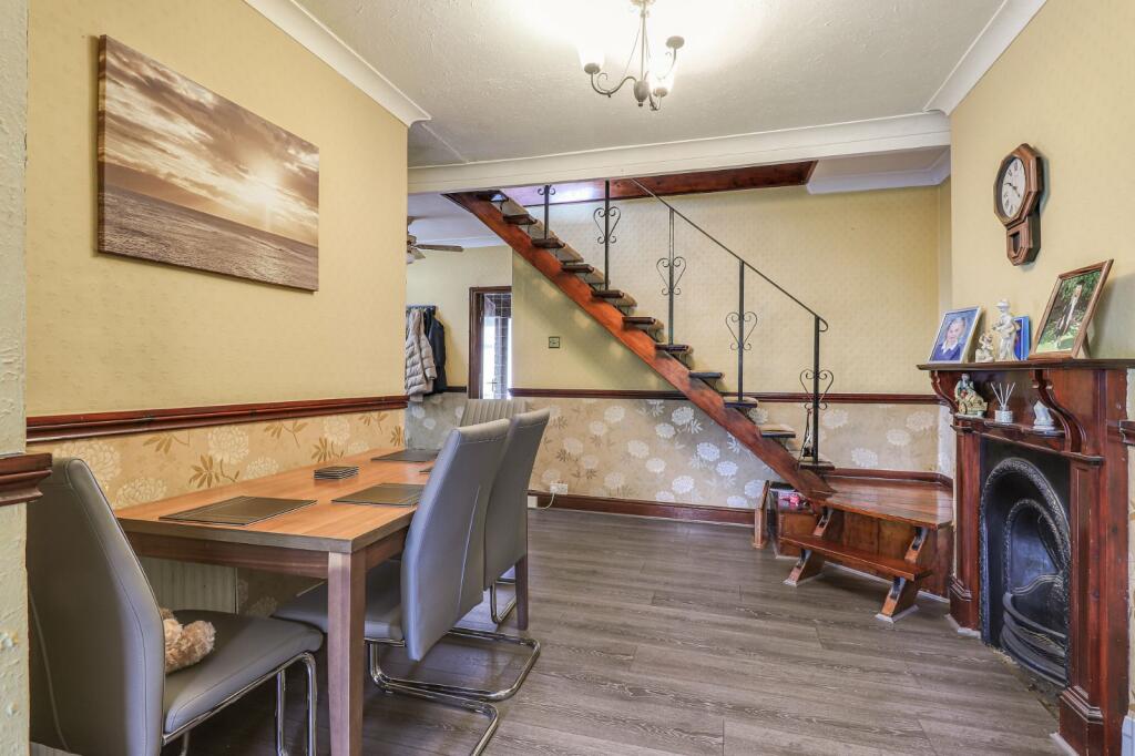 Additional property image - Vale Road, Dartford, Kent, DA1