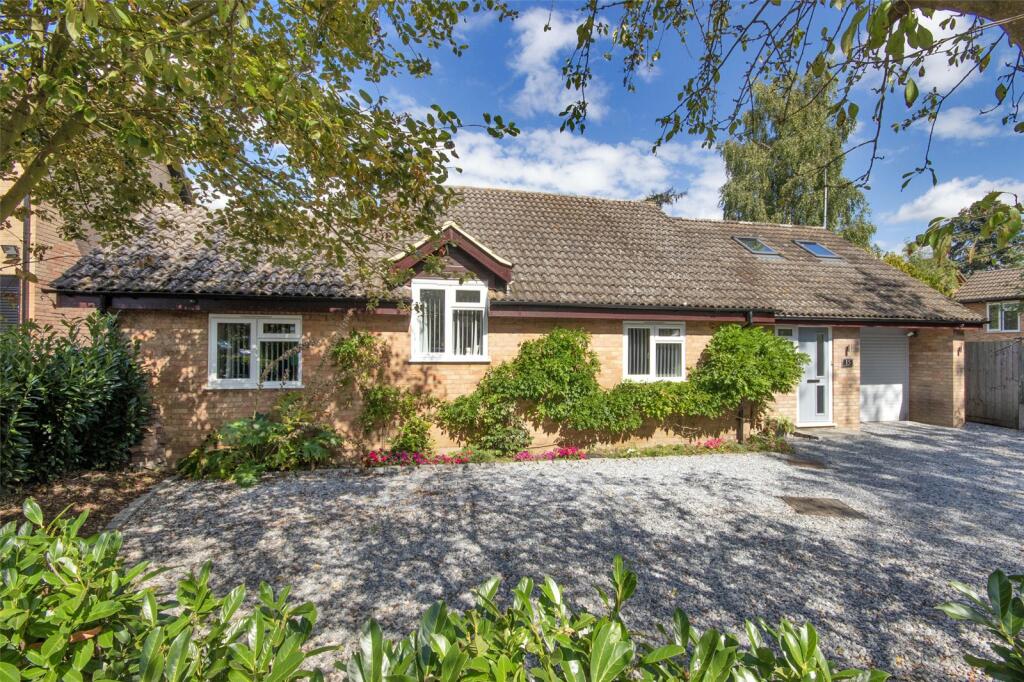 Main image of property: Hollands Close, Shorne, Kent, DA12