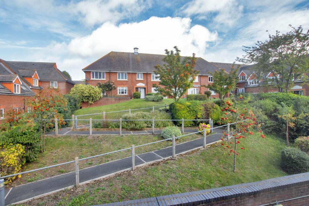 Additional property image - Alexandra Walk, Prince Charles Avenue, South Darenth, DA4