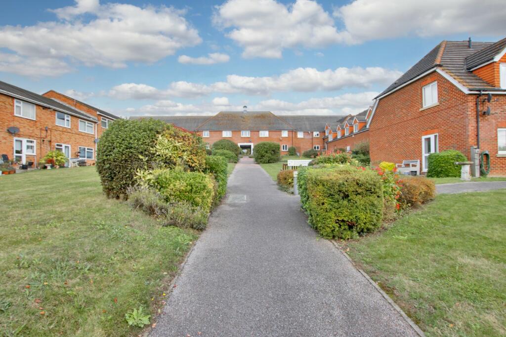 Additional property image - Alexandra Walk, Prince Charles Avenue, South Darenth, DA4
