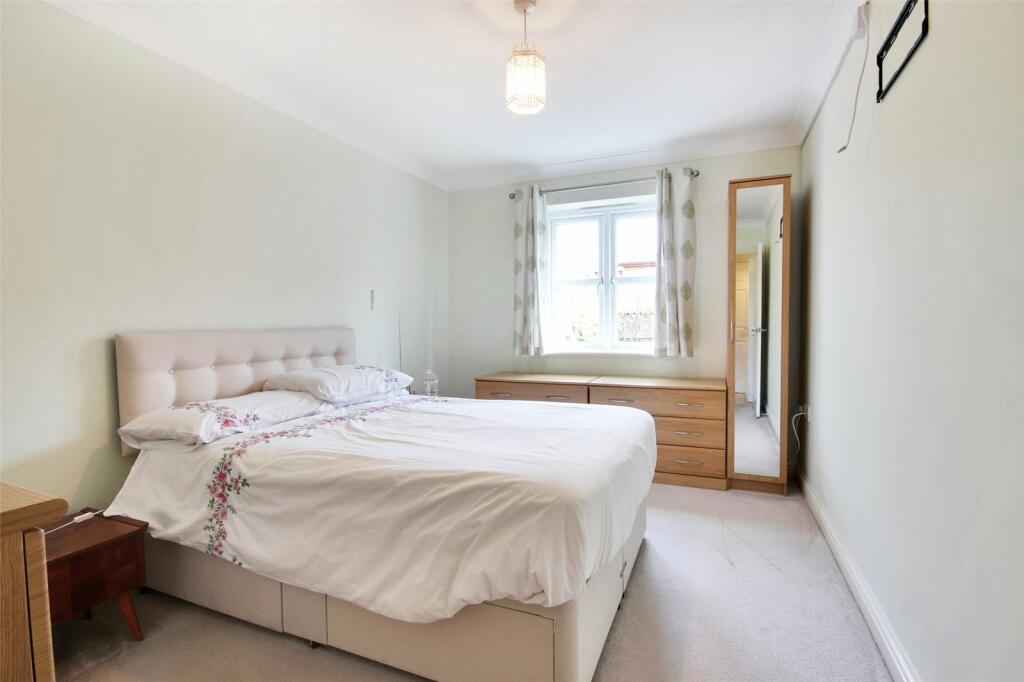 Additional property image - Brickfield Farm Close, Longfield, Kent, DA3