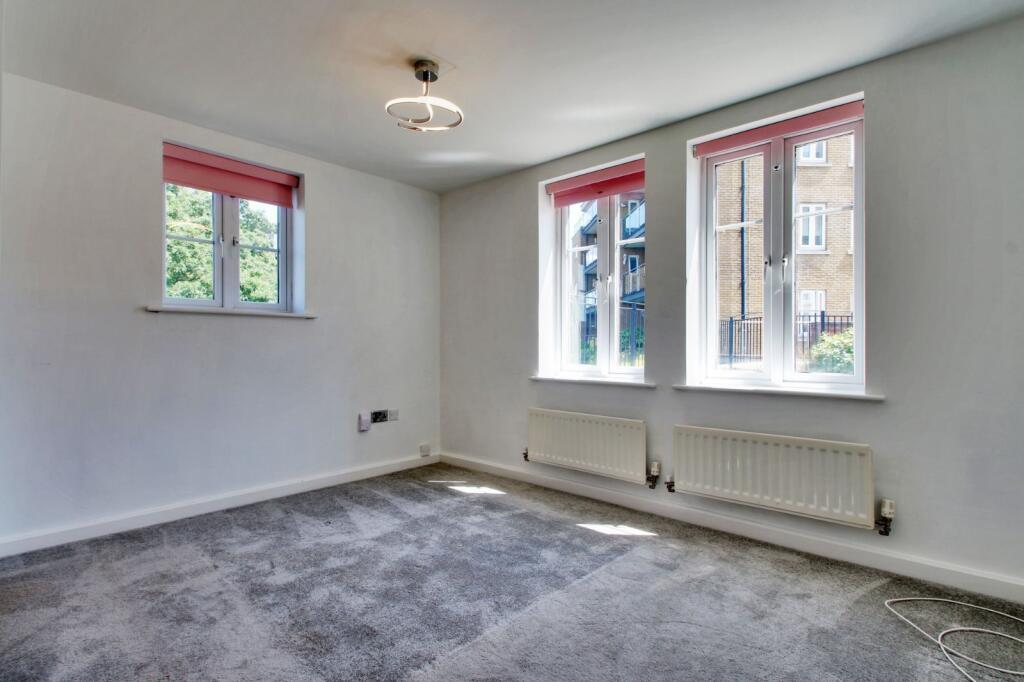 Additional property image - The Boulevard, Greenhithe, Kent, DA9