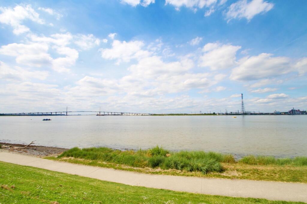 Additional property image - The Boulevard, Greenhithe, Kent, DA9