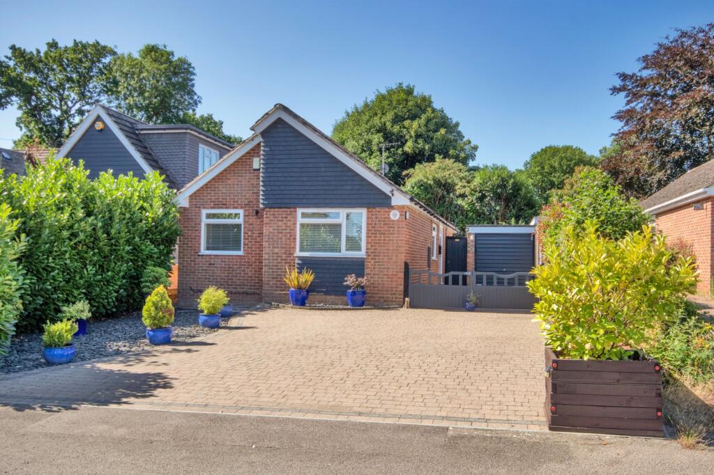 Main image of property: Festival Avenue, New Barn, Kent, DA3