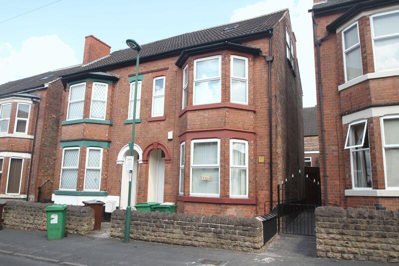 Main image of property: Kimbolton Avenue, Nottingham