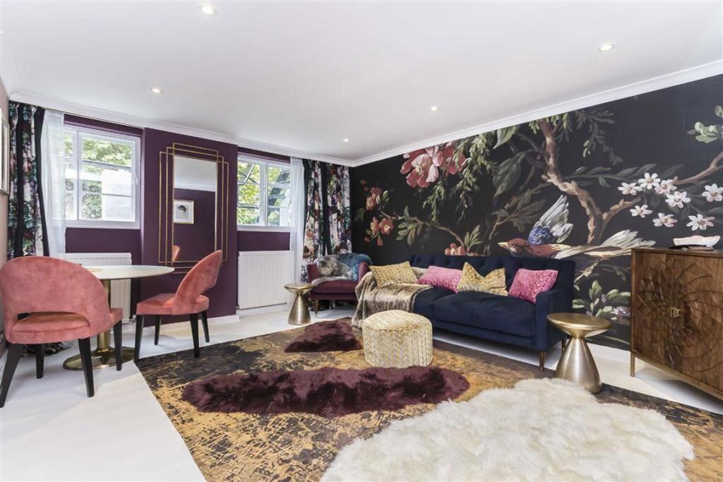 Main image of property: Sussex Gardens, Hyde Park