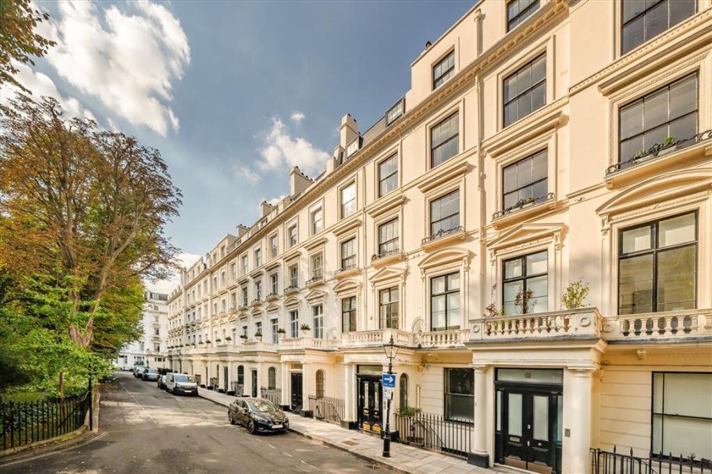 Main image of property: Queens Gardens, Hyde Park