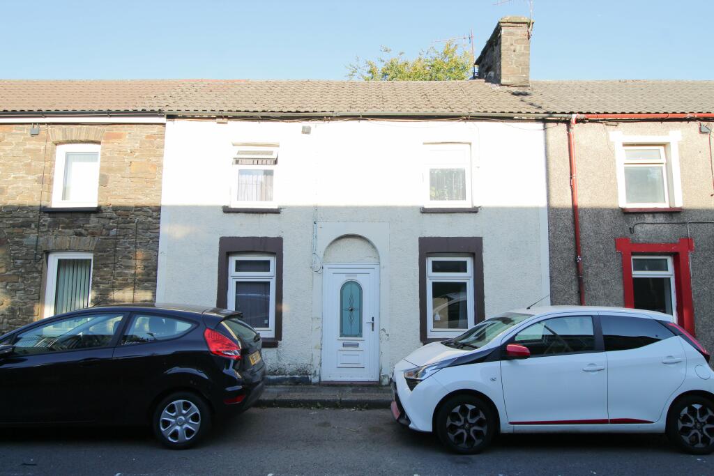 2 bedroom terraced house for sale in Park Street, Treforest, Pontypridd