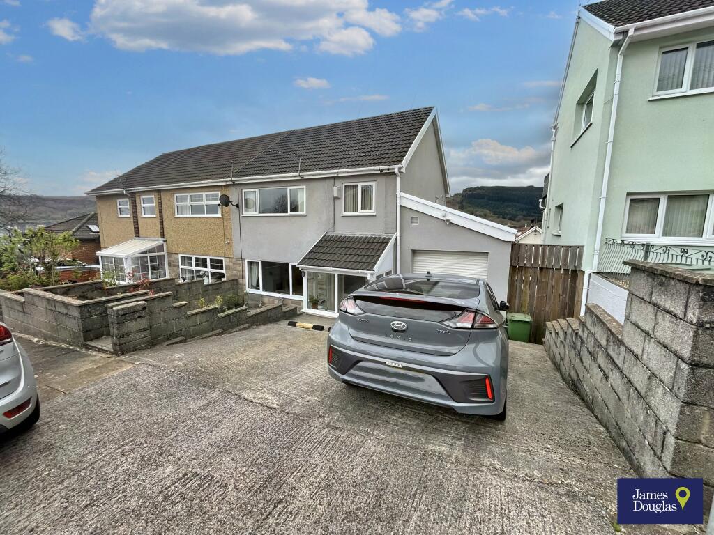 3 bedroom semidetached house for sale in Ridgeway Close, Graigwen, Pontypridd, CF37