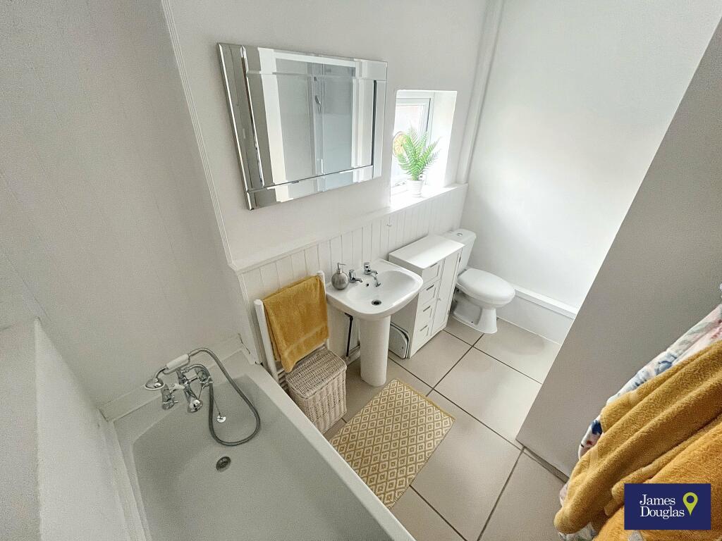Additional property image - Lanwern Road, Maesycoed, Pontypridd