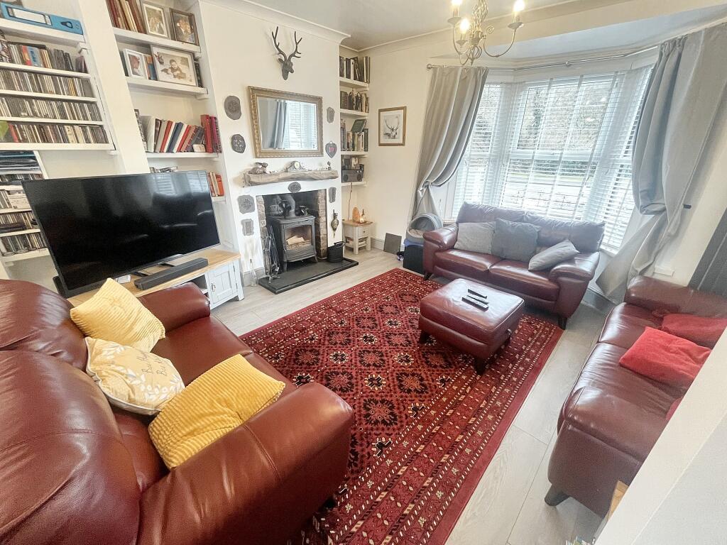 Additional property image - Oxford Street, Nantgarw, Cardiff