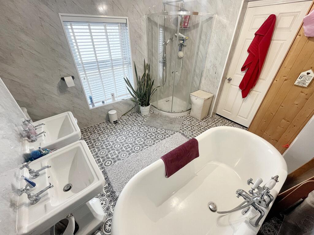 Additional property image - Oxford Street, Nantgarw, Cardiff
