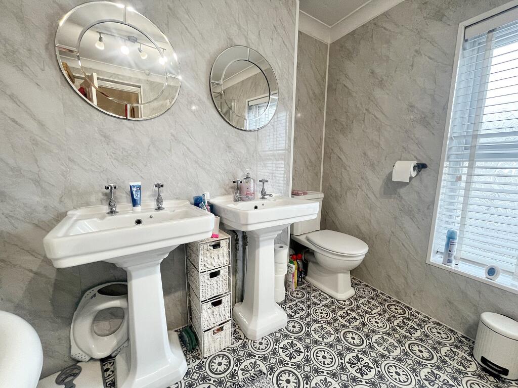 Additional property image - Oxford Street, Nantgarw, Cardiff