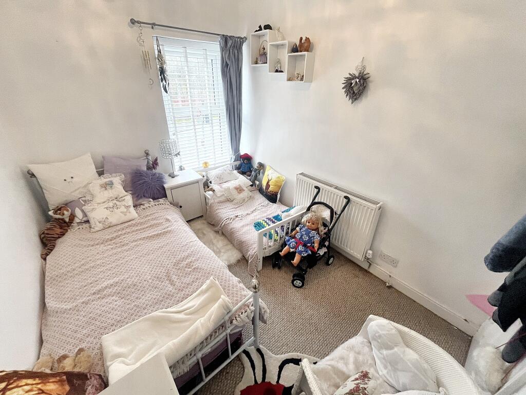 Additional property image - Oxford Street, Nantgarw, Cardiff