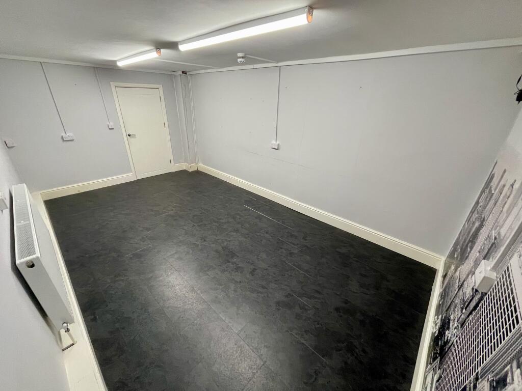 Additional property image - Oxford Street, ,