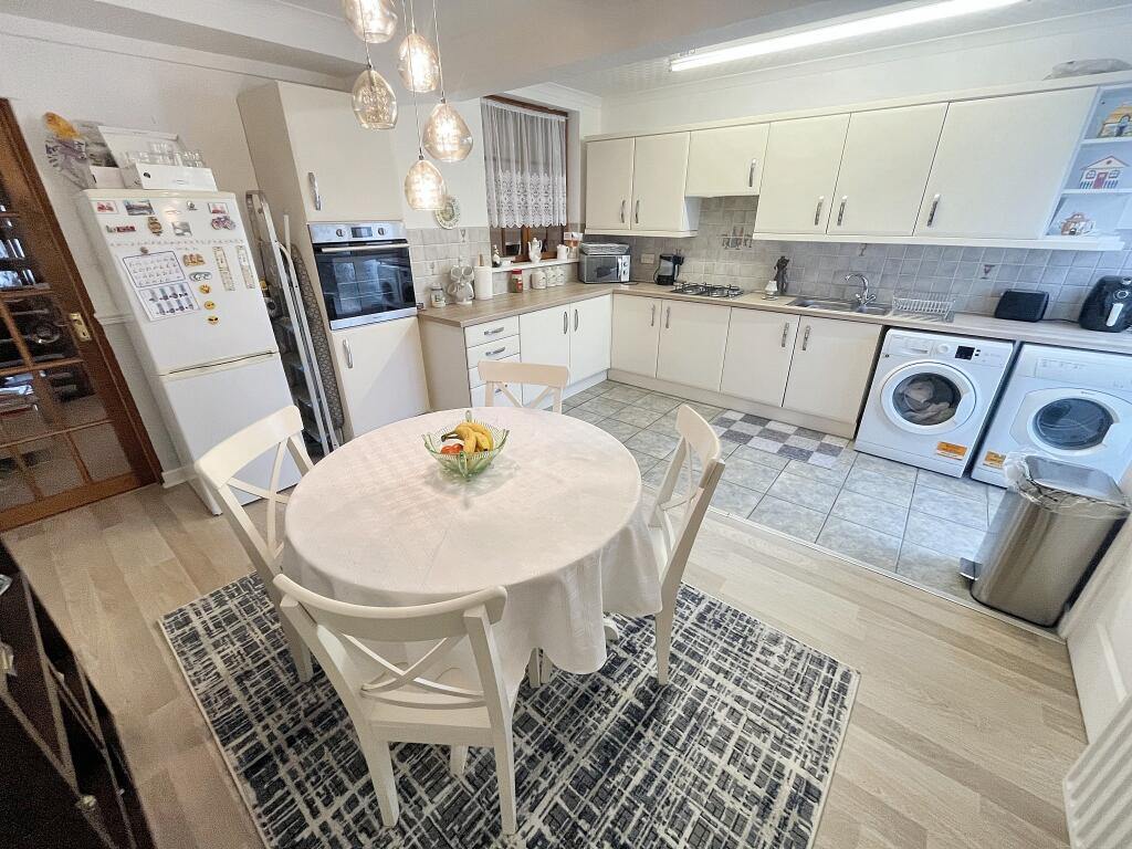 Additional property image - Mound Road, Maesycoed, Pontypridd