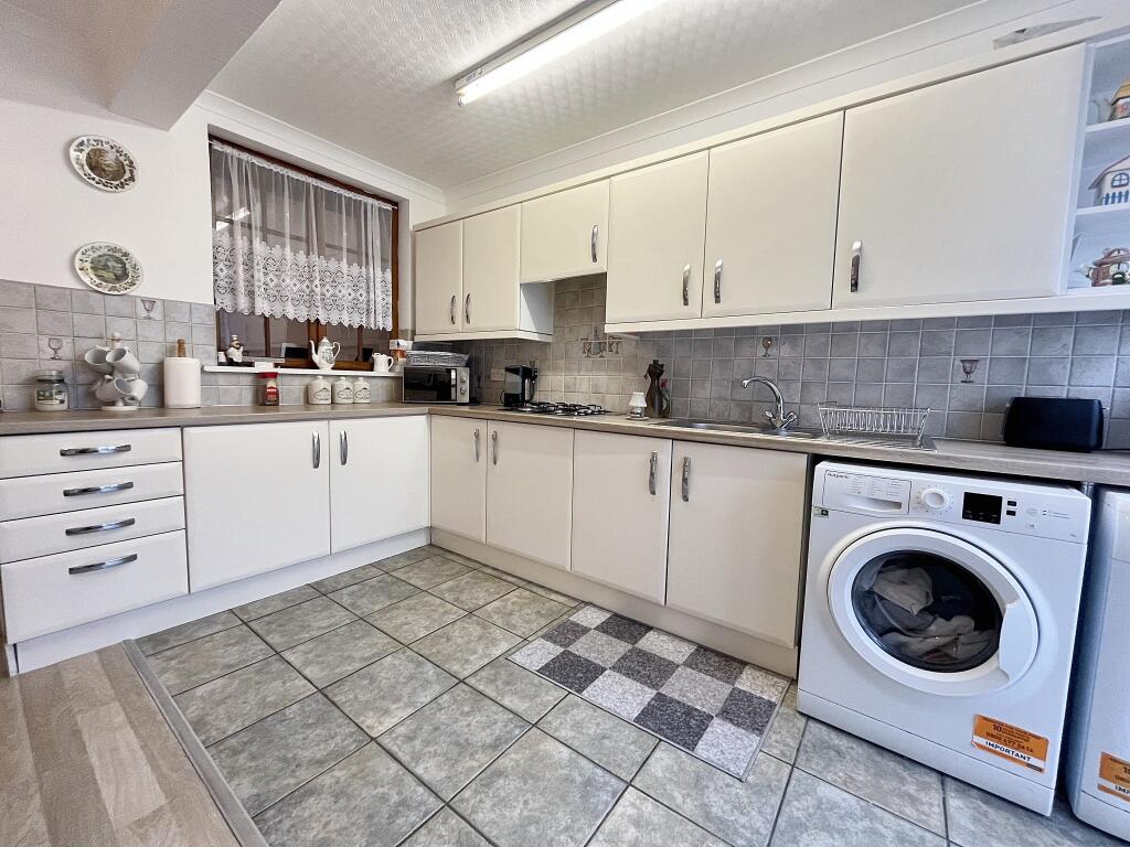 Additional property image - Mound Road, Maesycoed, Pontypridd