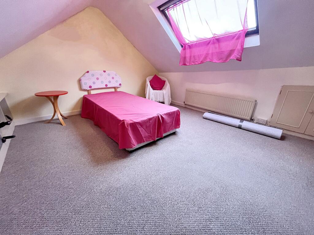 Additional property image - Mound Road, Maesycoed, Pontypridd