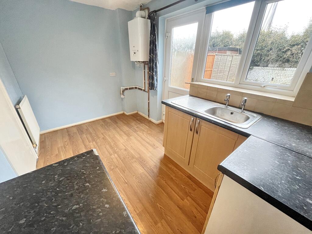 Additional property image - Tylcha Wen Close, Tonyrefail, Porth
