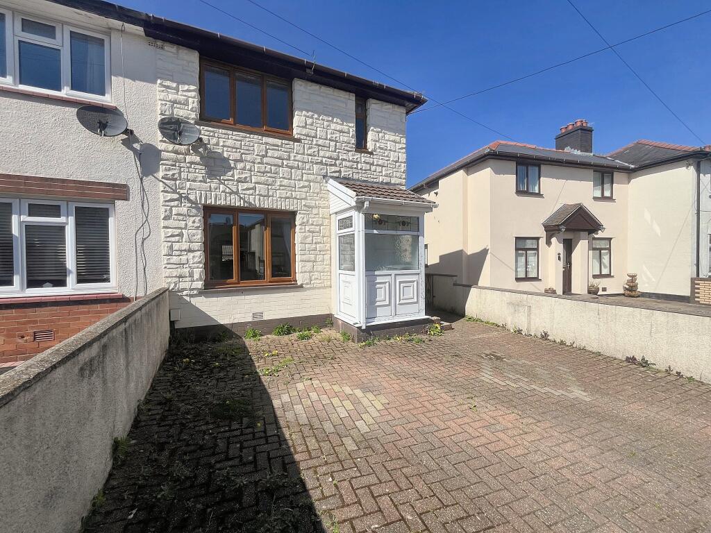 Main image of property: Ceiriog Crescent, Rhydyfelin, Pontypridd