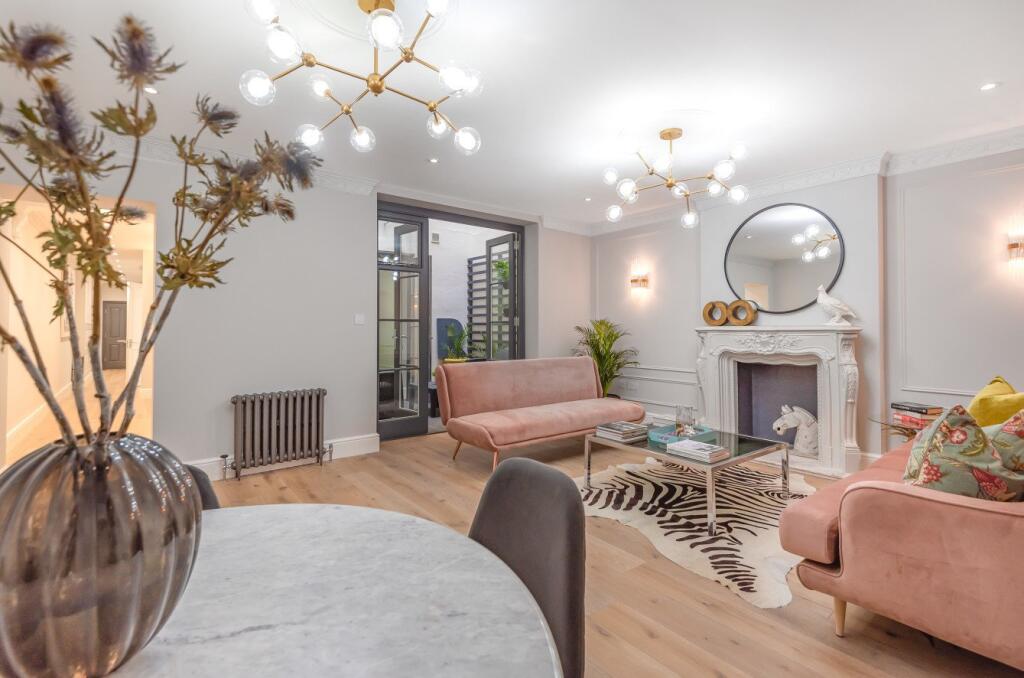 Main image of property: Queens Gardens, Bayswater, London, W2