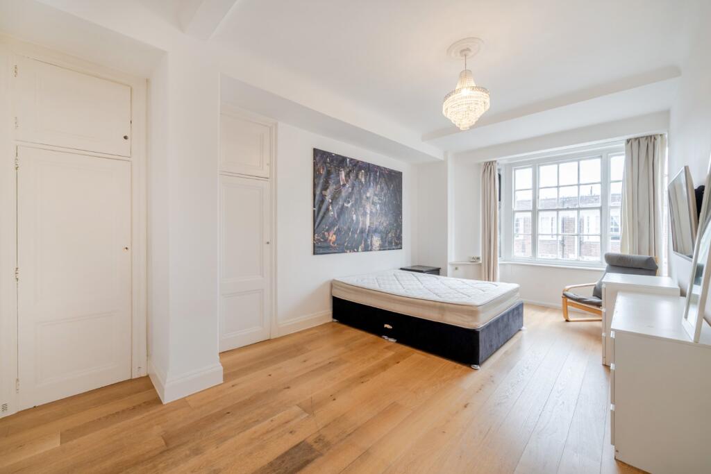 Main image of property: Queensway, London, W2