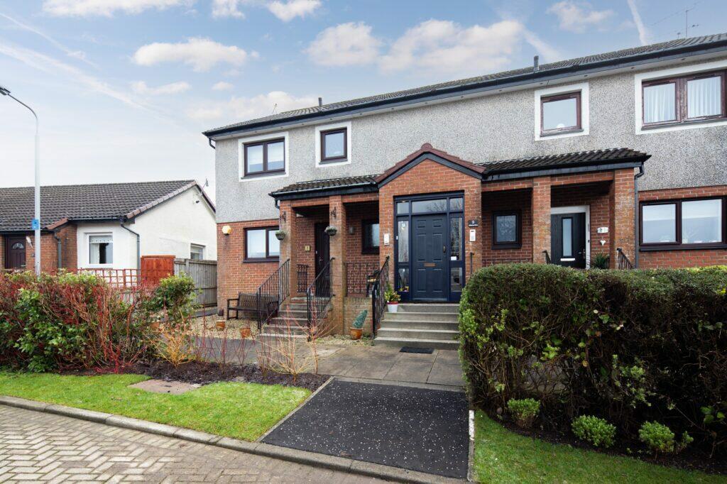 1 bedroom flat for sale in Ballantrae Drive, Newton Mearns, G77