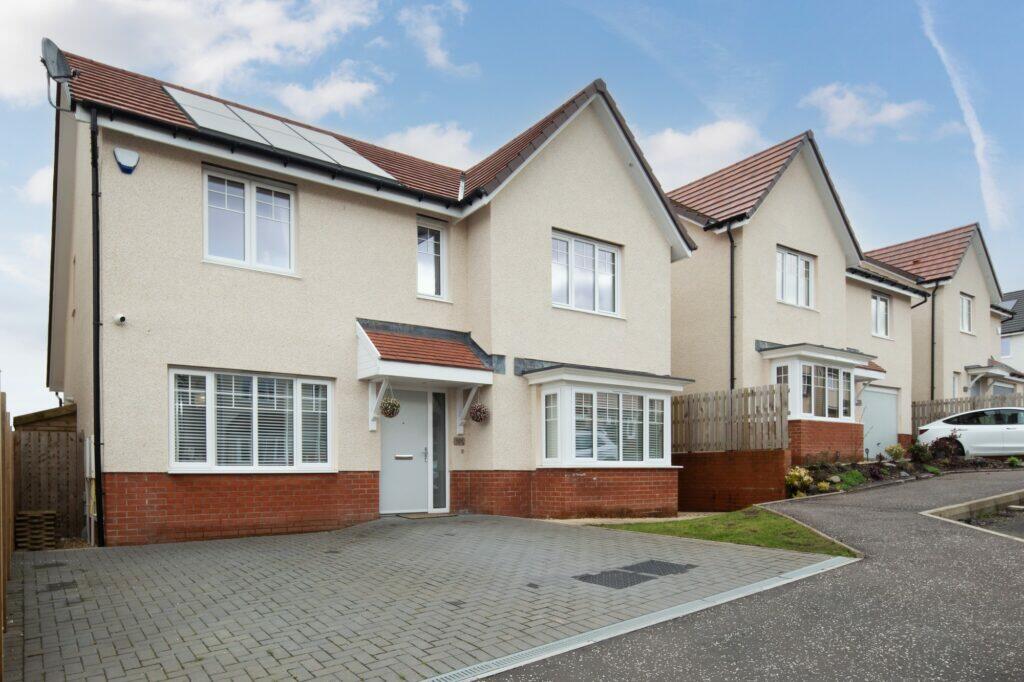 4 bedroom detached villa for sale in Littleton Park, Barrhead, G78