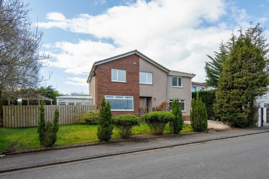 5 bedroom detached villa for sale in Weymss Avenue, Newton Mearns, G77