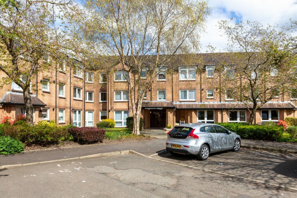 1 bedroom retirement property for sale in Homeshaw House, Broomhill