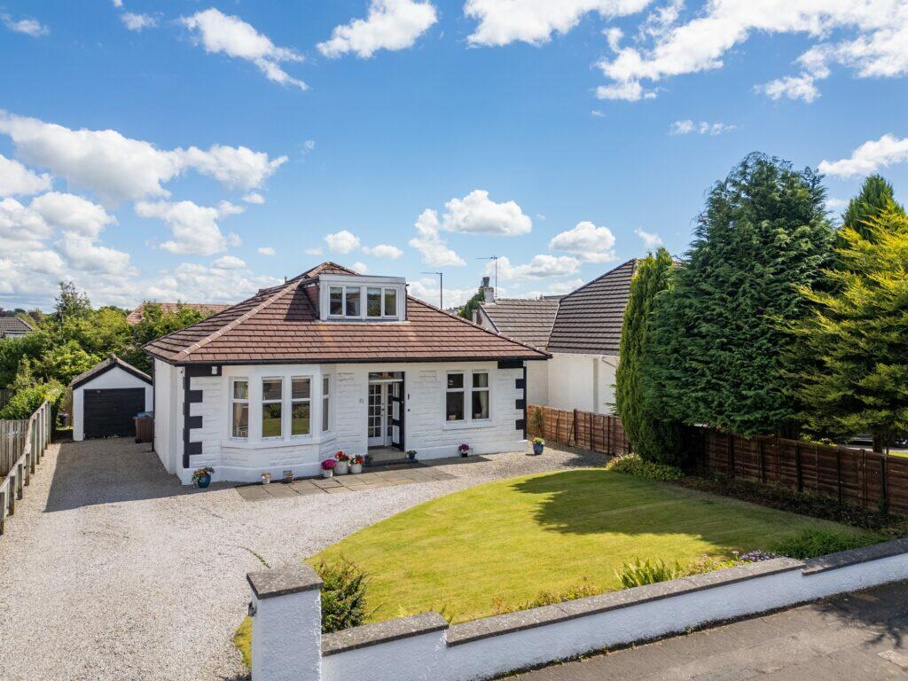 4 bedroom detached bungalow for sale in Beech Avenue, Newton Mearns, G77