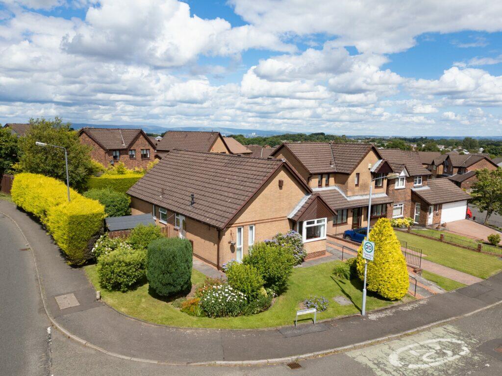 3 bedroom detached bungalow for sale in Lismore Place, Newton Mearns, G77