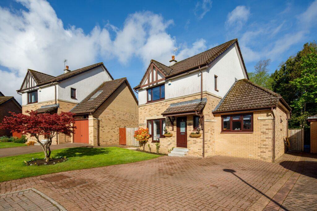 Main image of property: Dunkeld Place, Newton Mearns