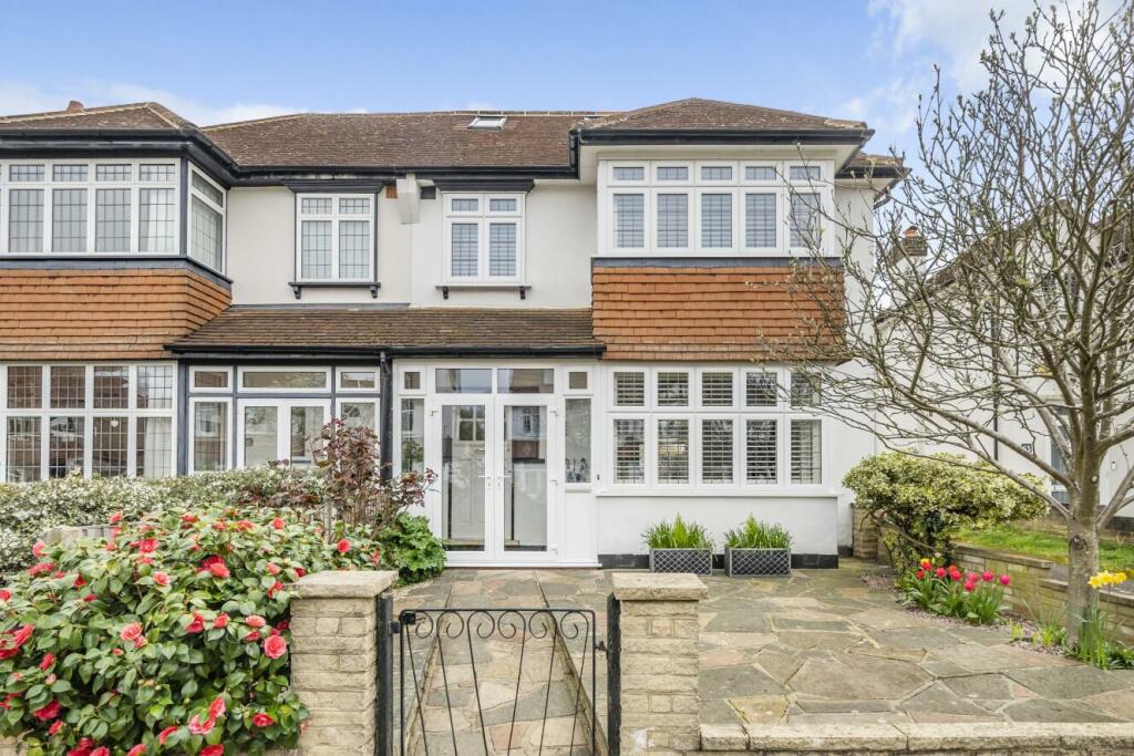 4 bedroom semidetached house for sale in Forster Road, Beckenham, BR3