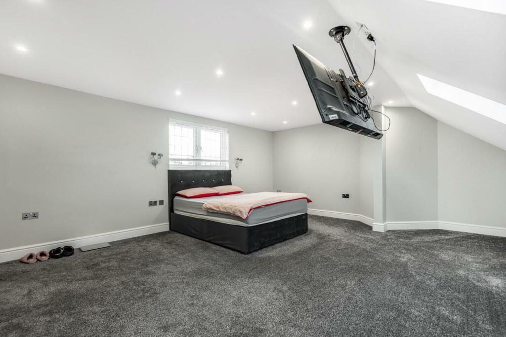 Additional property image - Kent House Road, Beckenham