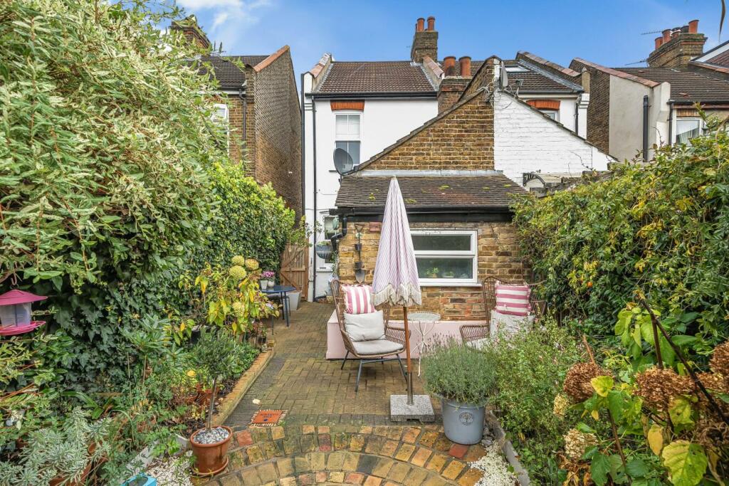 Additional property image - Blandford Avenue, Beckenham