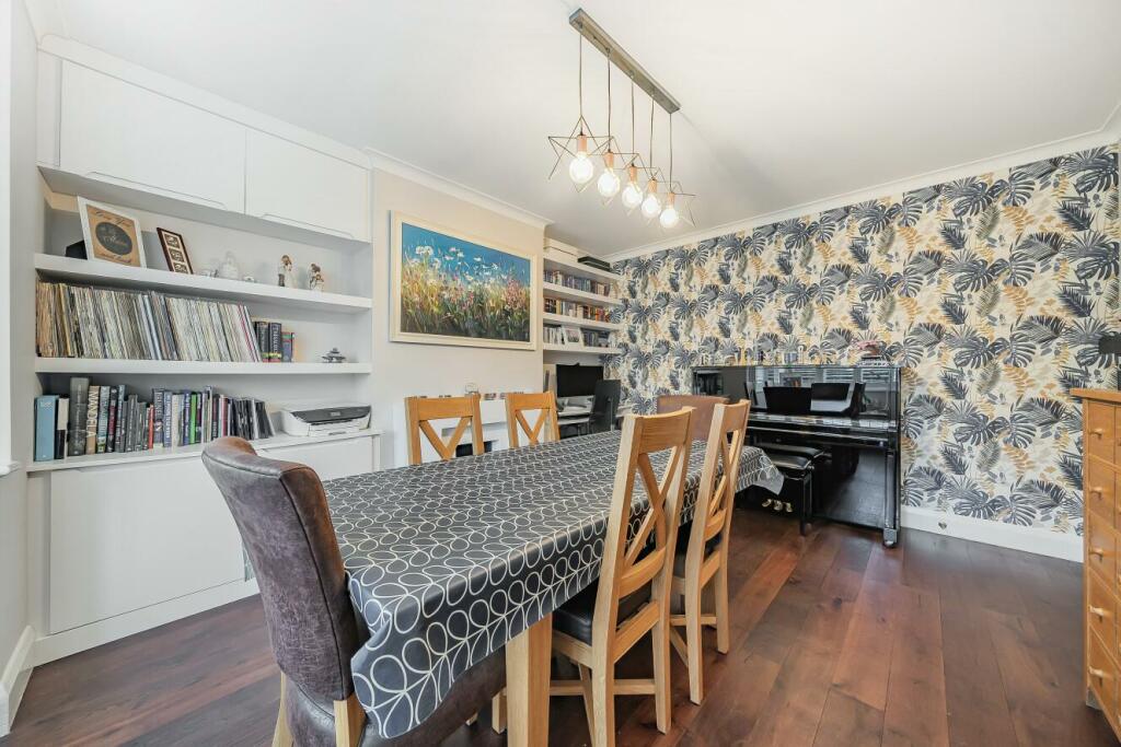 Additional property image - Braeside, Beckenham