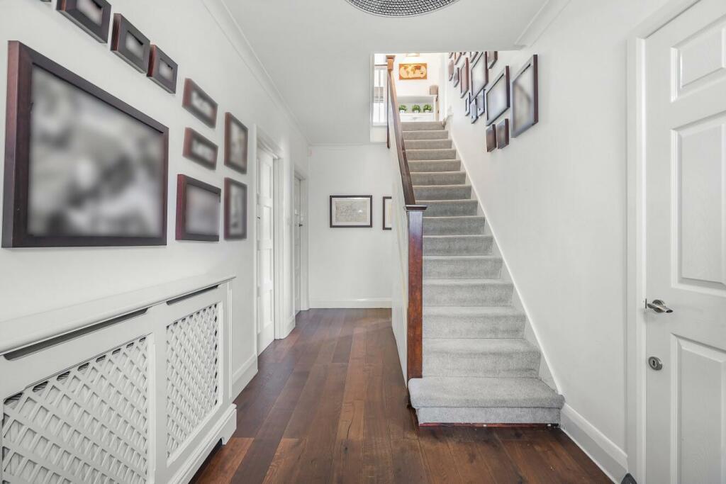 Additional property image - Braeside, Beckenham