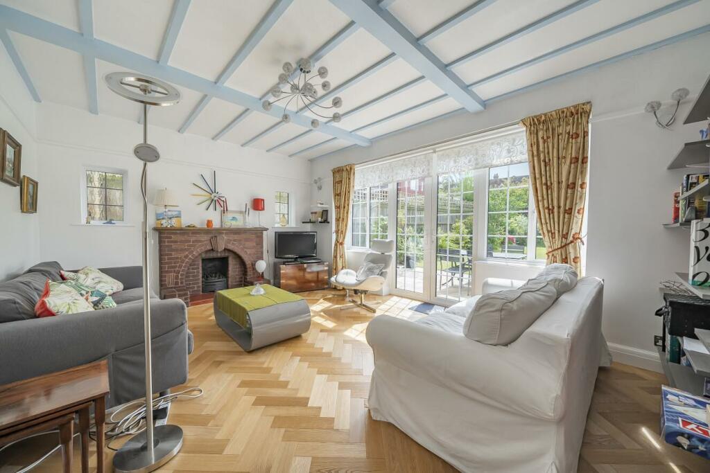 Additional property image - Downs Bridge Road, Beckenham
