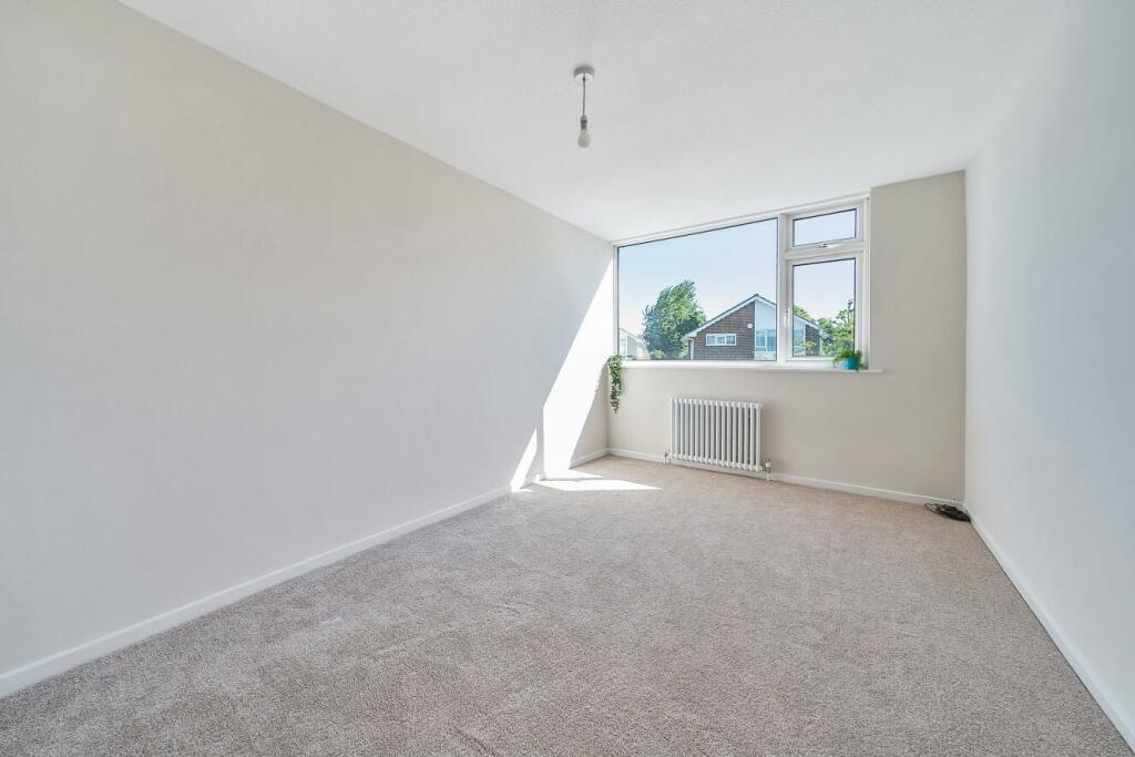 Additional property image - Holmdene Close, Beckenham