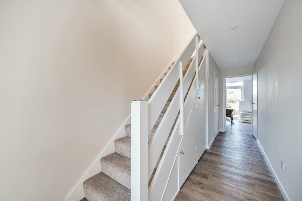 Additional property image - Holmdene Close, Beckenham