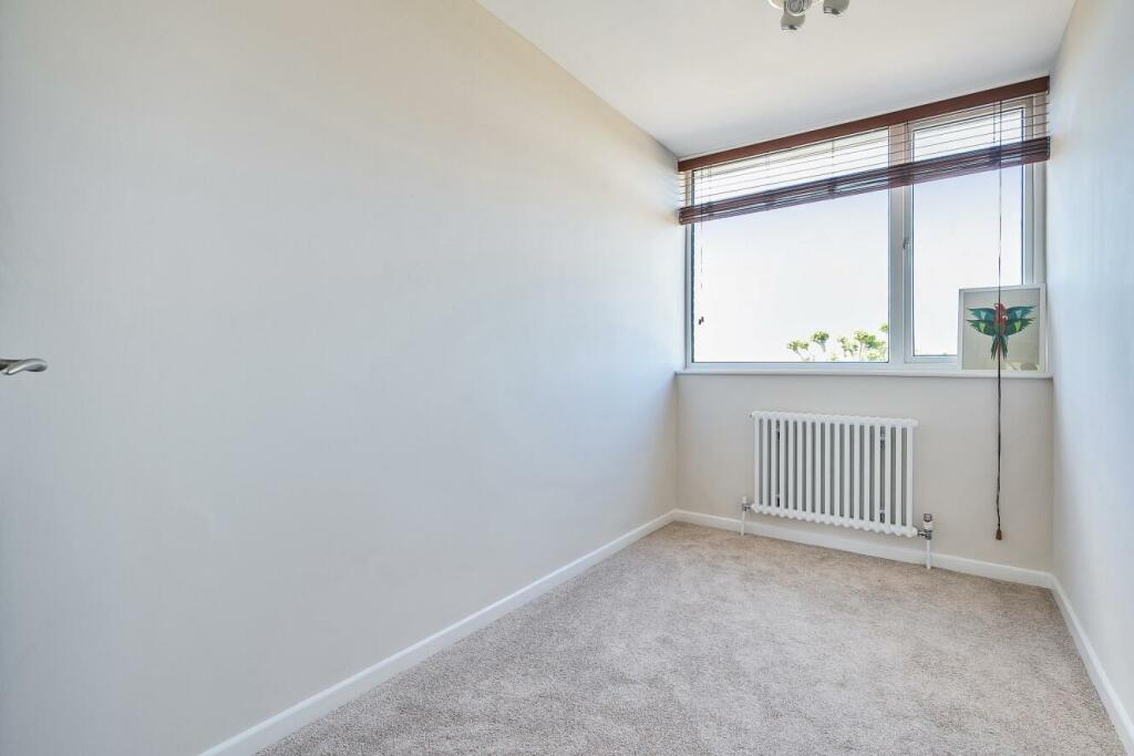 Additional property image - Holmdene Close, Beckenham